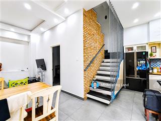 Bán nhà lê quang định, sát bình thạnh, 5.5x10m, 3 tầng đúc 3pn, gần mặt tiền, chỉ 5.9tỷ tl