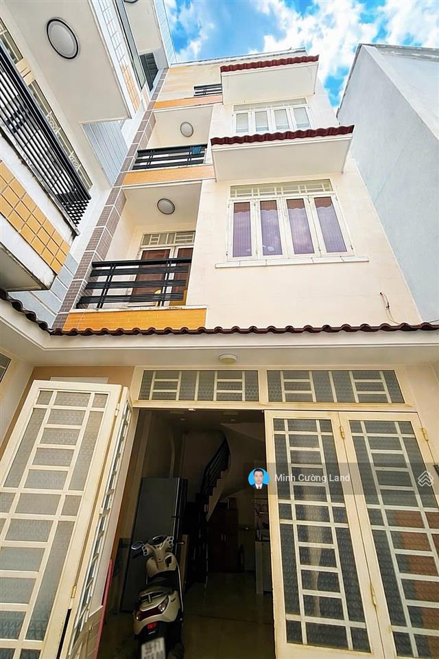 Bán nhà 4 tầng có sân thượng, nguyễn đình chính, 4x7m nở hậu, hẻm 3m sát mt, chỉ 5.7 tỷ tl