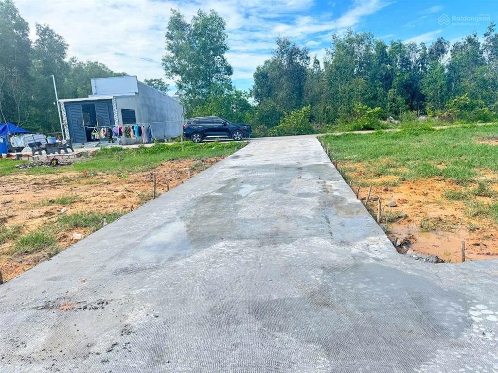 Bán đất phú đông (cũ), đại phước mới, dt 90m2, giá chỉ 1tỷ4, full thổ cư đường xe hơi