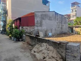 Bán đất trong tp bắc ninh sổ đỏ sang tên giá có hơn 2ty oto vào tận đất