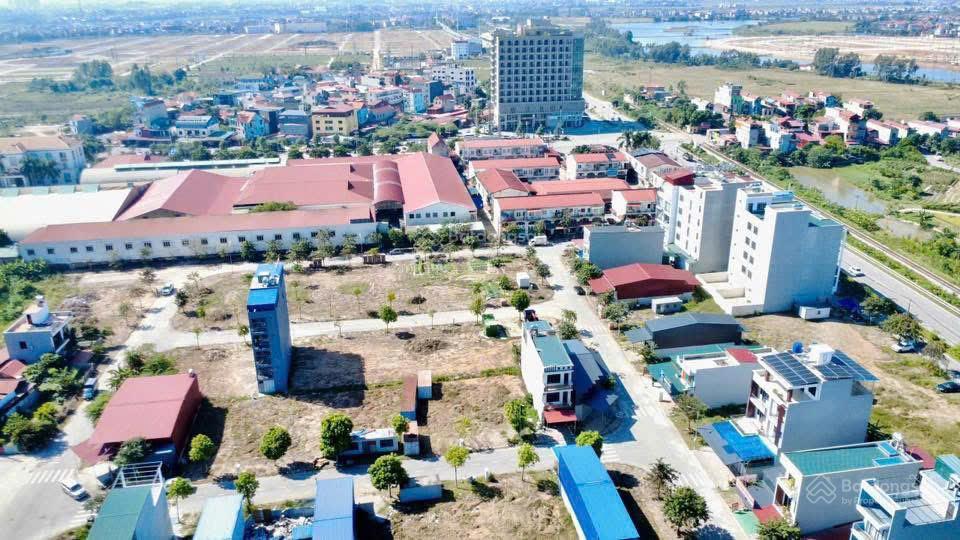 Bán đất nền dự án cạnh khu công nghiệp bắc giang sổ hồng cầm cầm tay giá gốc cđt hơn 3ty/lô