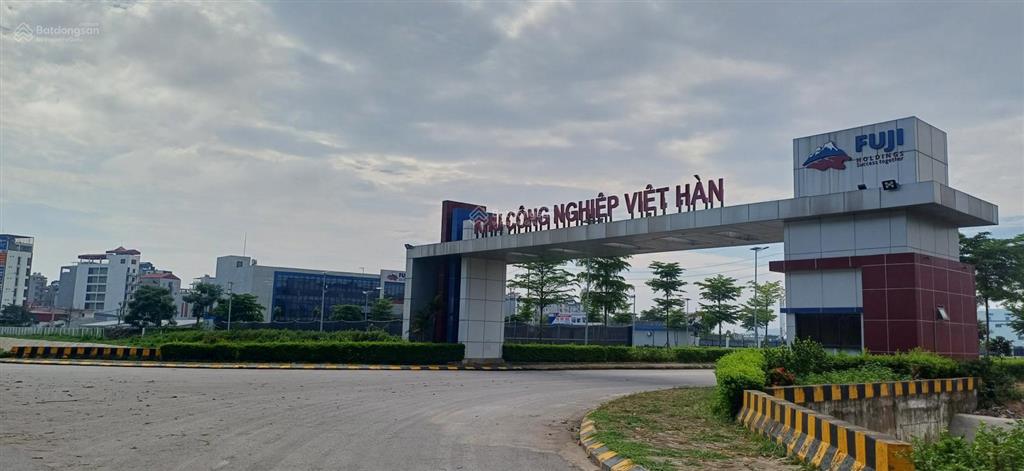 Bán 1.4ha quỹ đất thương mại dịch vụ trong khu công nghiệp việt hàn bắc giang thời hạn đến 2071