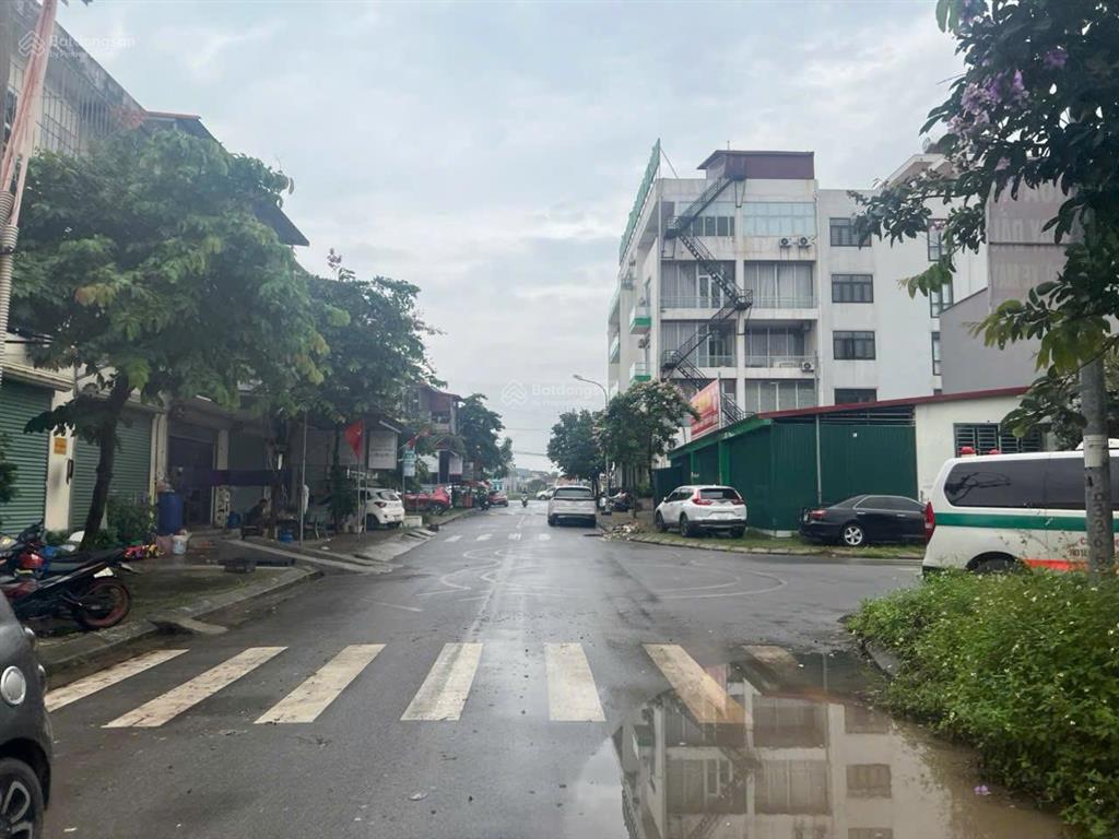 Cần bán đất nền cạnh kcn đình trám và kcn việt hàn bắc giang giá hơn 3ty/lô tùy từng vị trí
