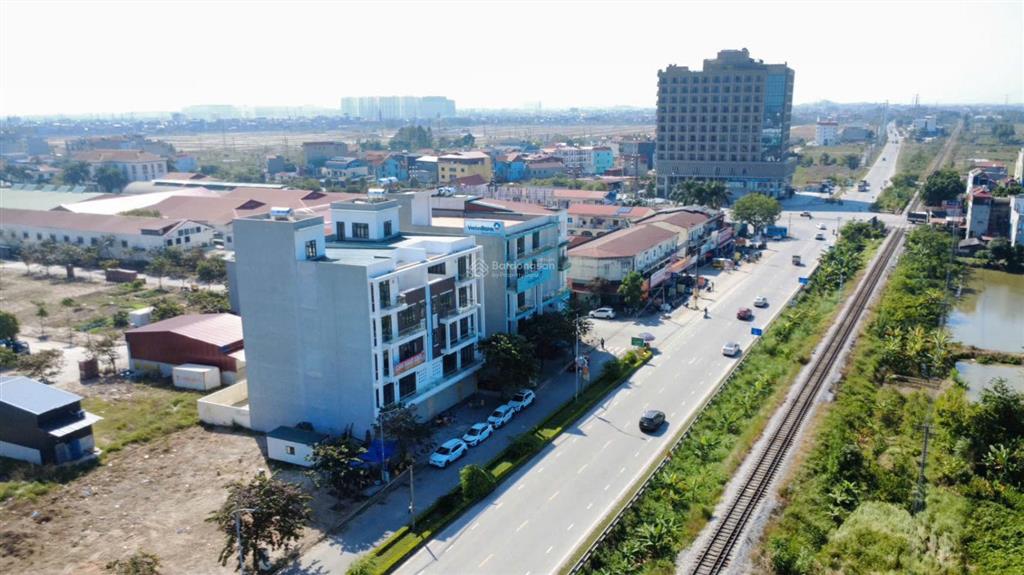 Cần bán đất nền cạnh kcn đình trám và kcn việt hàn bắc giang giá hơn 3ty/lô tùy từng vị trí