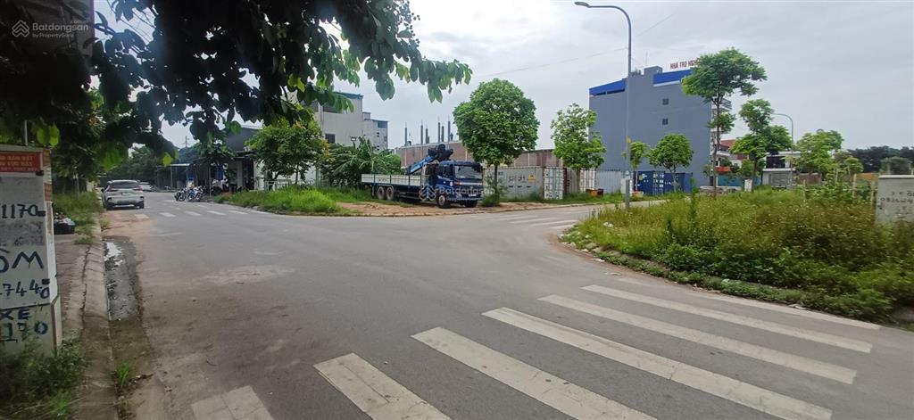 Bán đất nền cạnh khu công nghiệp đình trám bắc giang và cạnh quốc lô 37 giá chủ đầu tư hơn 3ty/lô