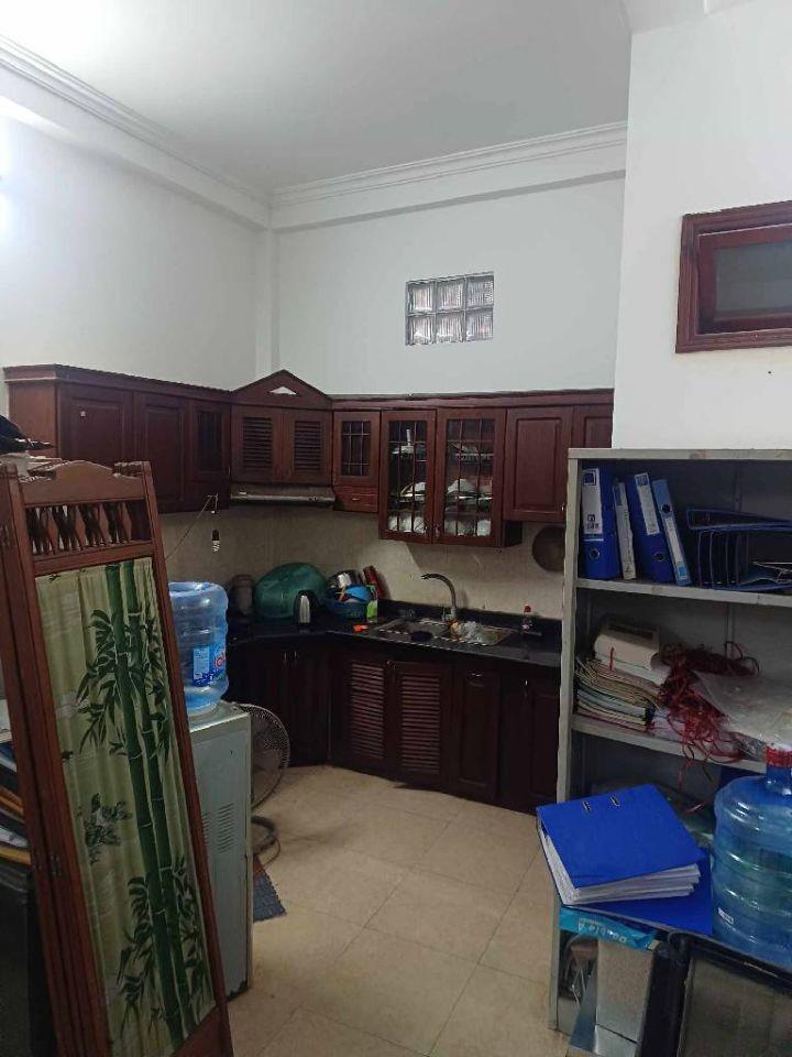 Lý Nam Đế NGÕ Ô TÔ, GẦN PHỐ – 44m Tầng 1 MT4.3 chỉ 6.5 tỷ - TRƯỚC NHÀ SÂN RỘNG, KINH DOANH OK