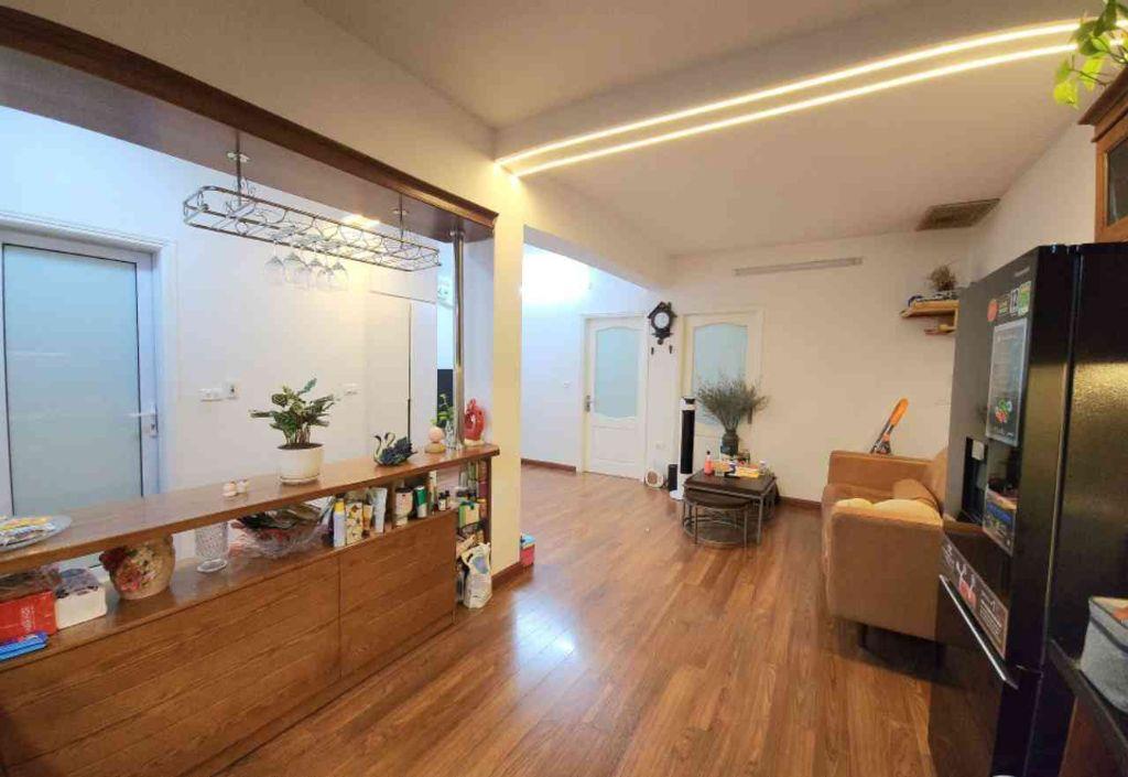 Hai Bà Trưng_Hàng Bài – Căn hộ TT ĐẸP THOÁNG 70m tầng 2 chỉ 8.9 tỷ - NỘI THẤT SỊN SÒ, SĐCC