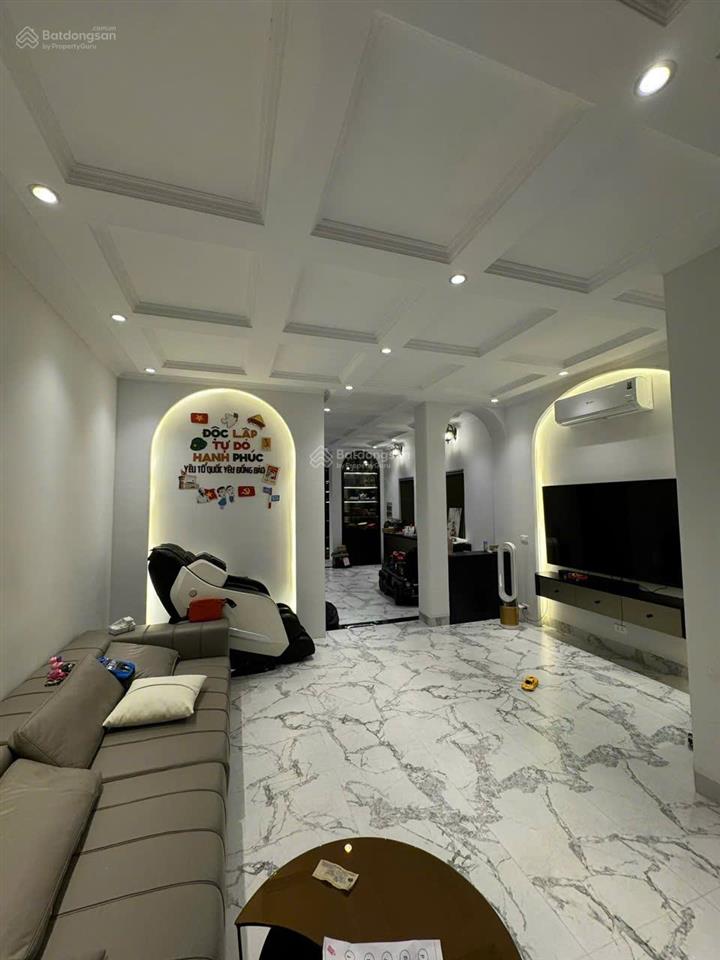 Cần bán bt trung văn intracom, tố hữu, dt 145m x 4t,mt 6,2m. giá 41 tỷ.  0964 769 ***