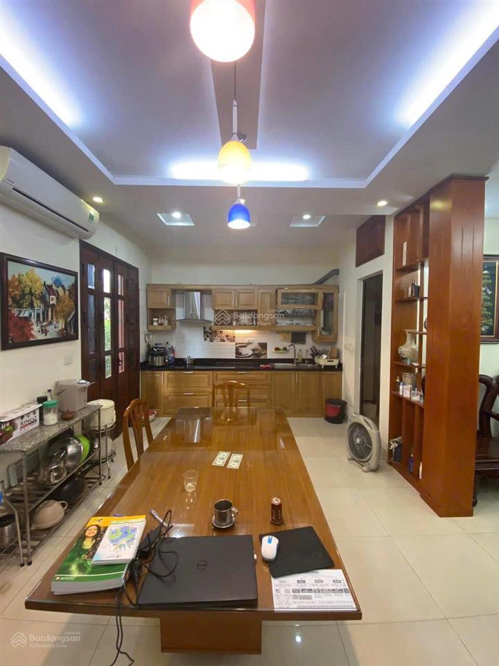 Cần bán bt trung văn intracom, tố hữu, dt 145m2 x 4t, mt 6,2m. giá 37,5 tỷ.  0964 769 ***