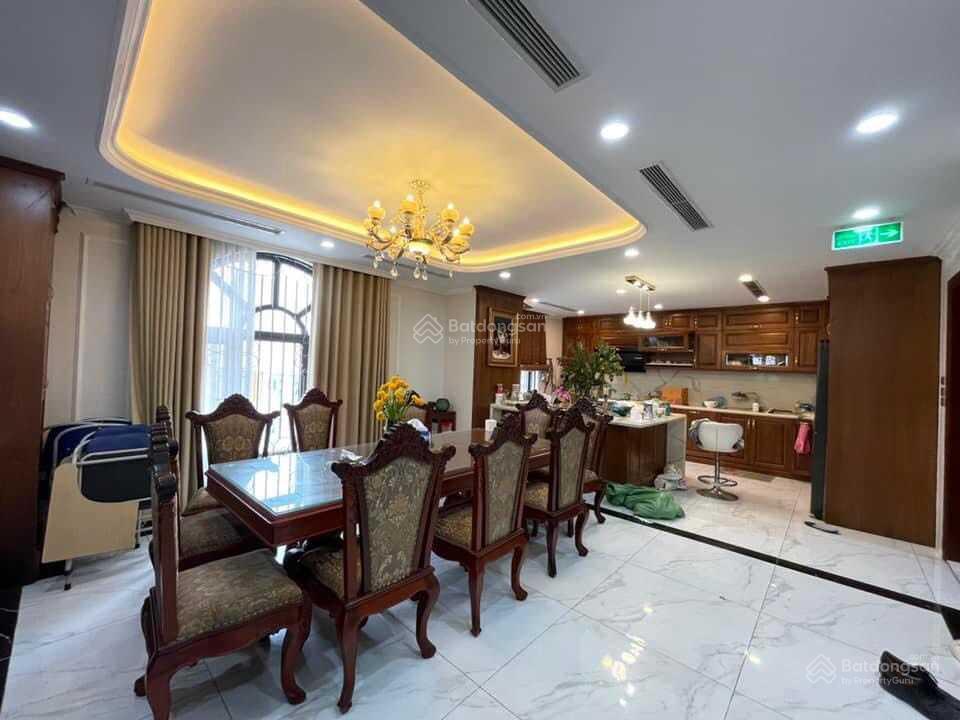 Bán liền kề vov, đại mỗ, hà nội. dt 92 m2 x 5 tầng mt 5,1 m. hoàn thiện. giá 35 tỷ.  0964 769 ***