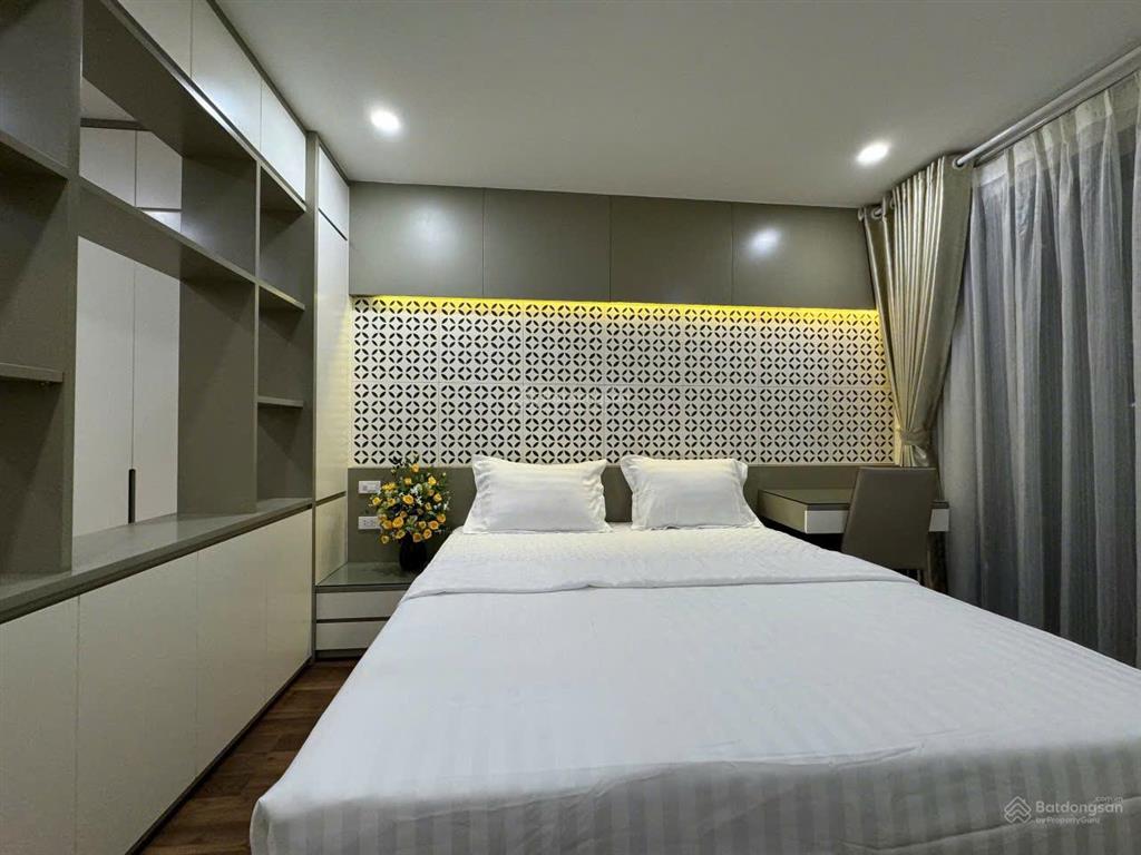 Chủ bán biệt thự kđt yên hoà. dt 204m x 5 tầng. mt 15m. sđcc . 0964 769 ***