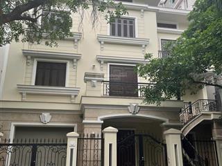 Chủ bán biệt thự kđt yên hoà. dt 204m x 5 tầng. mt 15m. sđcc . 0964 769 ***