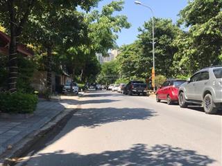 Bán bt khu nhà ở quốc hội tố hữu, view đẹp, dt 218m2 x 3,5 tầng. giá 76,5 tỷ.  0964 769 ***