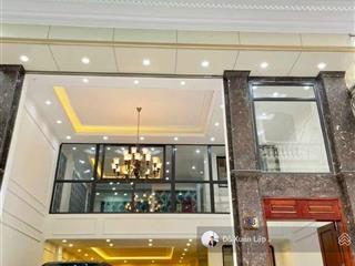 Bán nhà ngõ 61 phạm tuấn tài, 2 ô tô tránh, ô chờ thang máy, gần phố. dt 61m2*5t, giá 20 tỷ