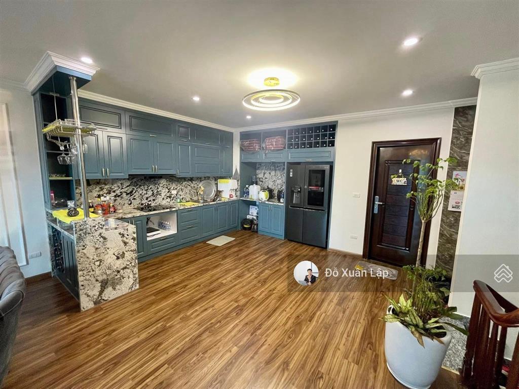 Bán nhà ngõ 61 phạm tuấn tài, 2 ô tô tránh, ô chờ thang máy, gần phố. dt 61m2*5t, giá 20 tỷ