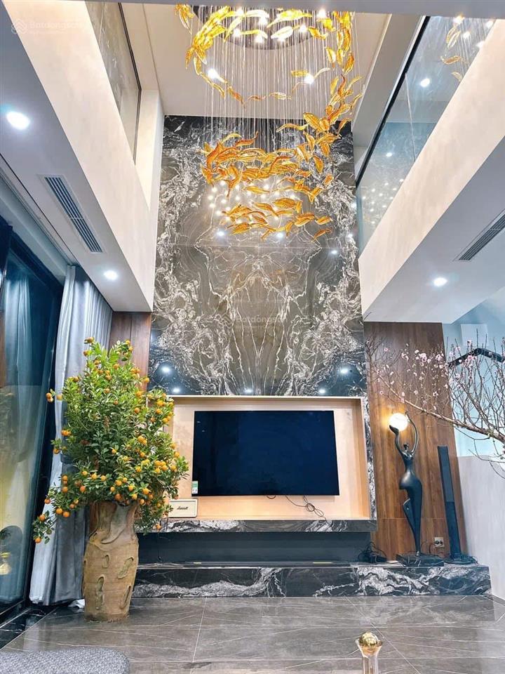 Bán nhà ngõ 61 phạm tuấn tàiđặng thùy trâm, ô tô tránh, thang máy, dòng tiền, kinh doanh. dt 59m2