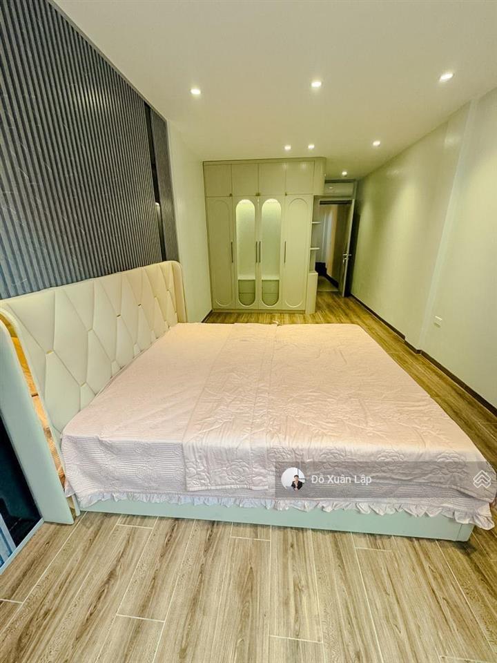 Bán nhà phùng chí kiên, ô tô tránh, thang máy, kinh doanh, dòng tiền 52m*6t giá 19 tỷ