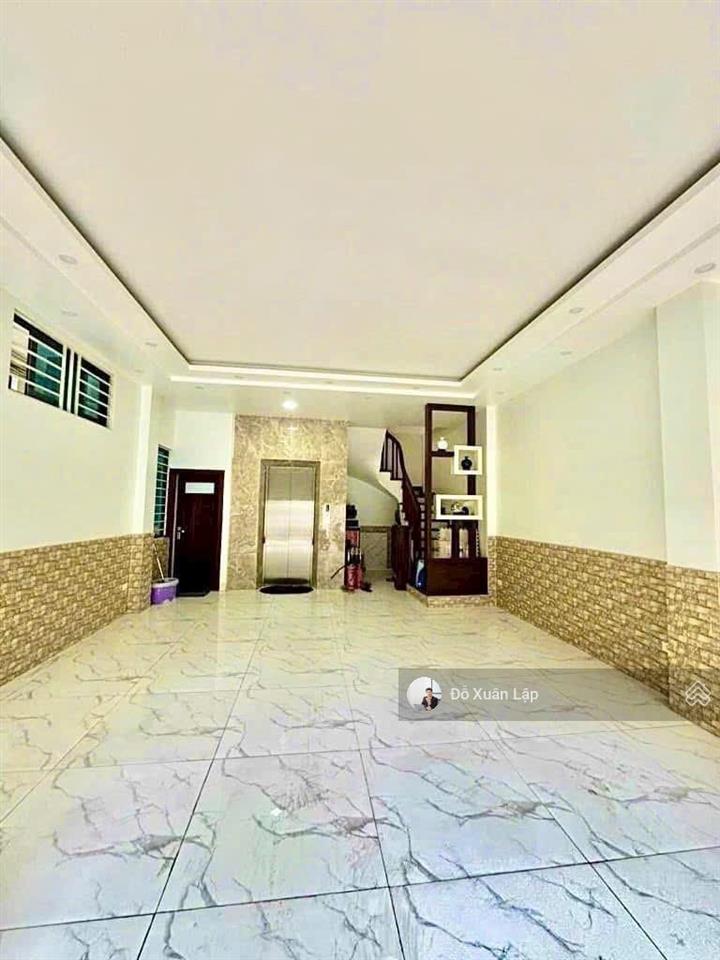 Bán nhà phố trung hoà  trung yên, ô tô tránh, kinh doanh, dòng tiền ổn định. dt 96m2*5t, giá 40 tỷ