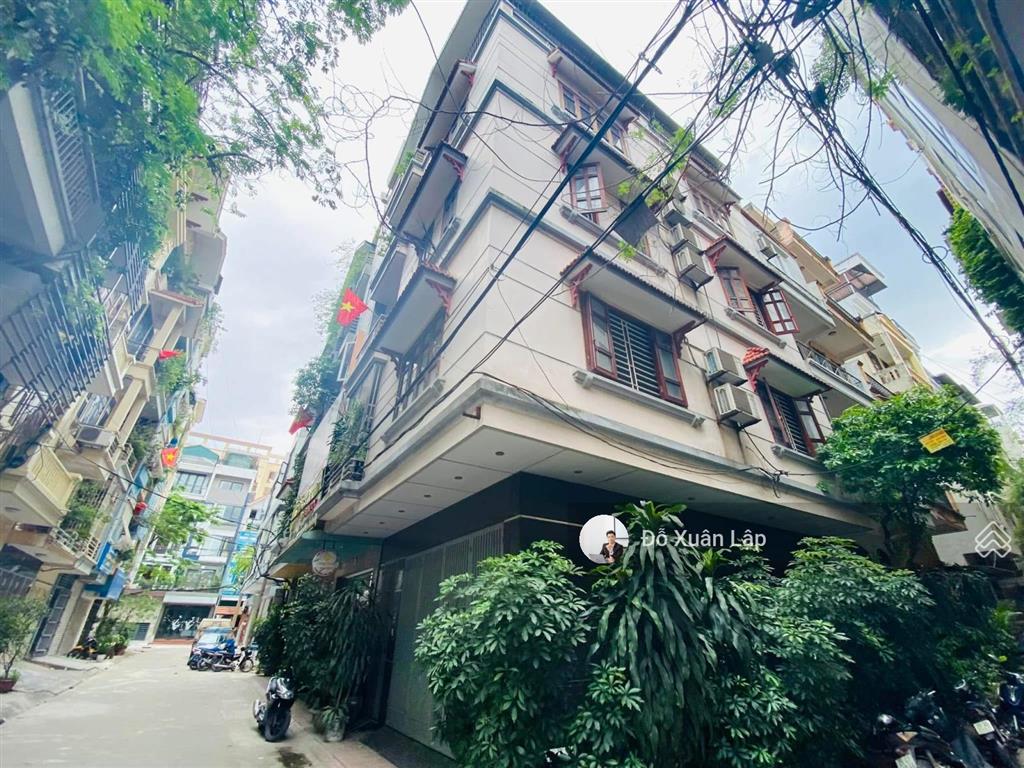 Bán nhà ngõ 180 hoàng quốc việt, 2 ô tô tránh, thang máy, lô góc, nhà mới đẹp. dt 76m2, 23 tỷ