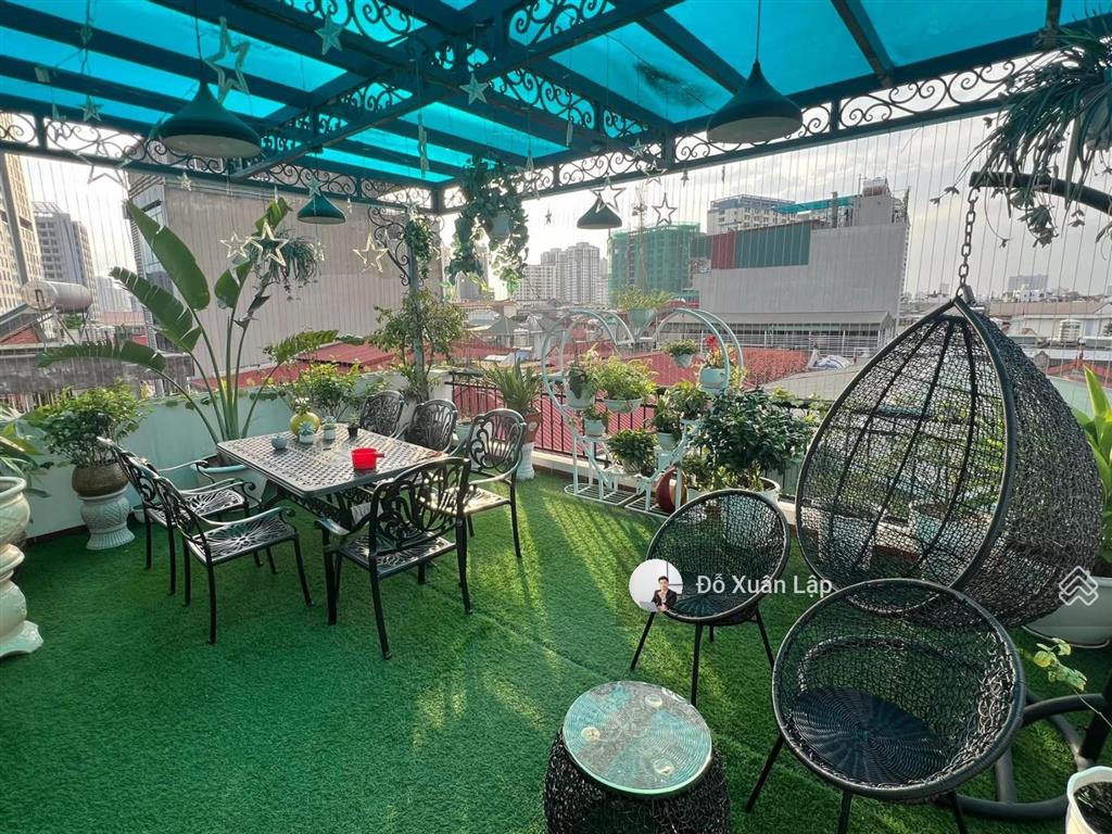 Bán nhà ngõ 180 hoàng quốc việt, 2 ô tô tránh, thang máy, lô góc, nhà mới đẹp. dt 76m2, 23 tỷ