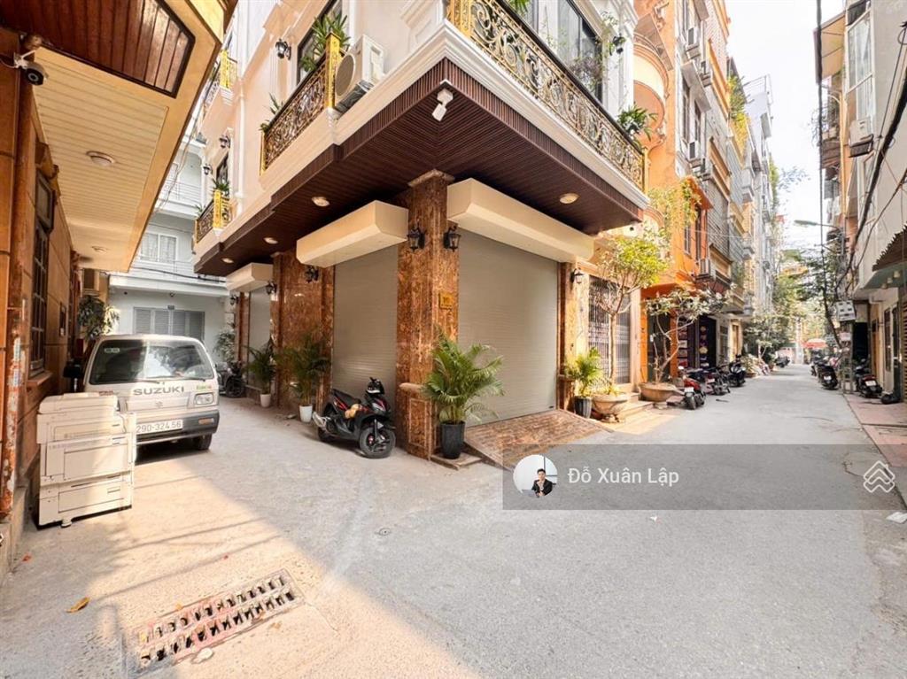 Bán đất lô góc ngõ 61 phạm tuấn tài, 2 ô tô tránh, vỉa hè 2 bên, kinh doanh cafe. dt 55m2, 24 tỷ