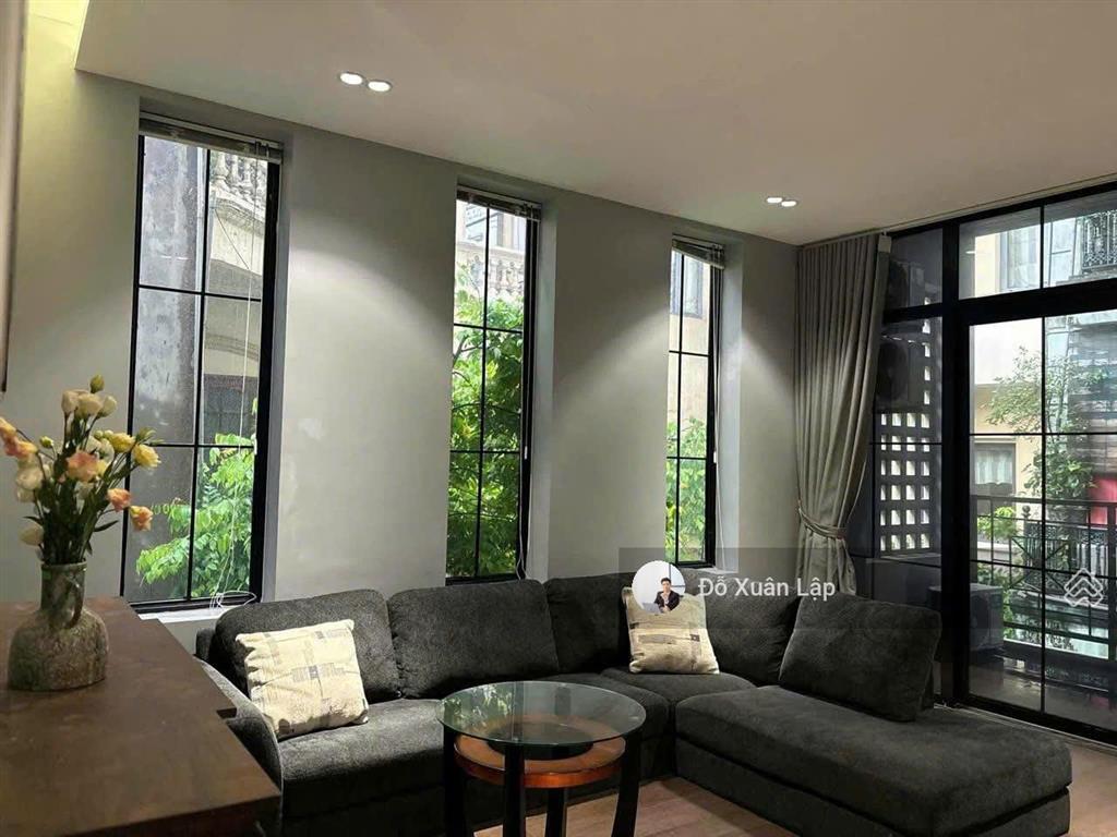 Bán nhà phố hoàng quốc việt, nghĩa tân, ô tô tránh, vỉa hè kinh doanh, 70m2 giá 23 tỷ