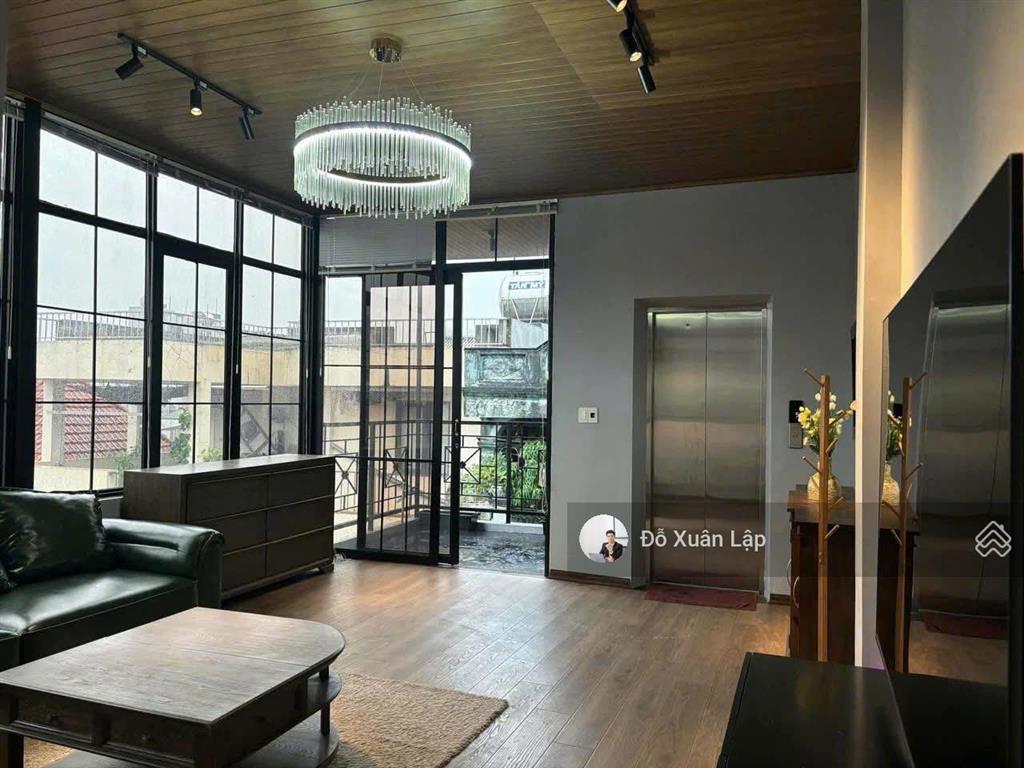 Bán nhà phố hoàng quốc việt, nghĩa tân, ô tô tránh, vỉa hè kinh doanh, 70m2 giá 23 tỷ