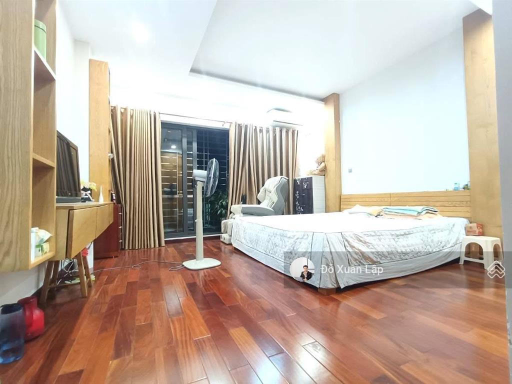 Bán nhà phố nguyễn văn huyên, dương quảng hàm, ngõ 2 ô tô tránh, thang máy, kinh doanh. dt 60m2