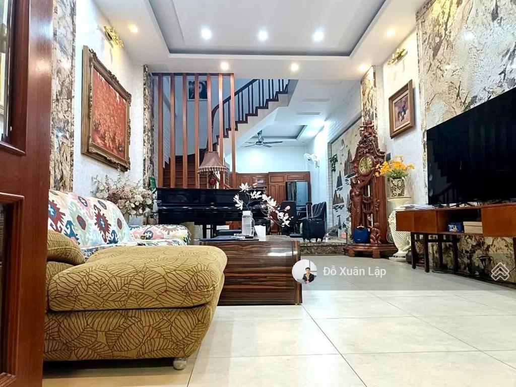 Bán nhà phố nguyễn văn huyên, dương quảng hàm, ngõ 2 ô tô tránh, thang máy, kinh doanh. dt 60m2