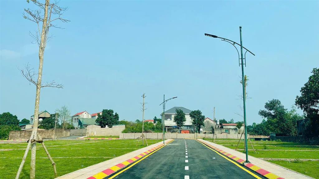 Bán đất Sơn Tây, Hà Nội 100m2, trục chính liên xã