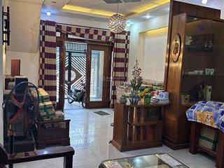 Mặt tiền sát chợ cây sộp tân hưng thuận q12 cũ  ngang 5 chủ gấp bán