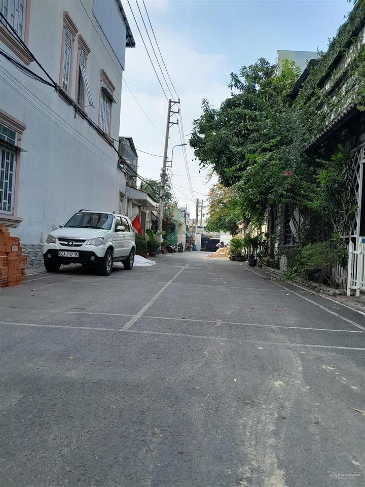 Biệt thự mini mới xây 8 x 20m (160m2 full thổ cư) đường nhựa 7m tô ký  gần chợ ngã ba bầu.