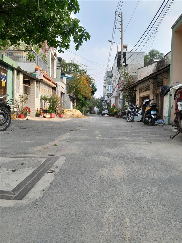 Biệt thự mini mới xây 8 x 20m (160m2 full thổ cư) đường nhựa 7m tô ký  gần chợ ngã ba bầu.