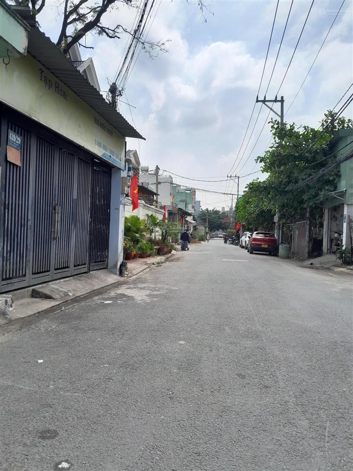 Nhà 3 tầng 5 x 25m mặt tiền đường 439, tân thới hiệp  quận 12