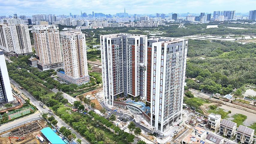 Bán căn hộ essensia sky 74,86m² view công viên giá 5.35 tỷ (đã vat+2% pbt).  0931 277 *** mr long