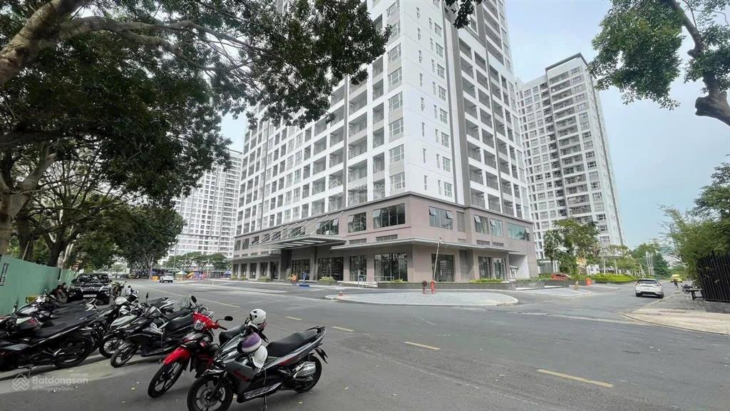 Bán căn hộ sunrise riverside tháp h  2pn 2 wc dt 70 m2 giá 5.4 tỷ view h nam, sông rạch đĩa,