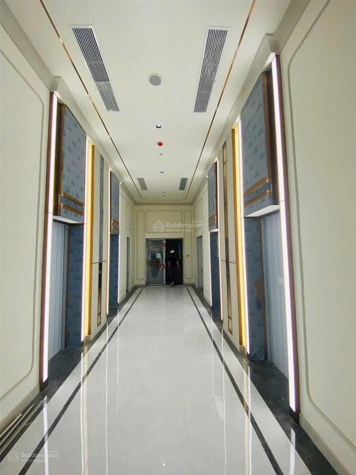 Bán gấp căn hộ victoria village 73 m2 căn gốc  đông nam giá 7 tỷ bao hết lầu cao.  0931 277 ***