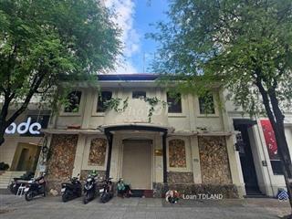Cho thuê nhà phố thi sách quận 1 dt 12x20 giá 180 triệu