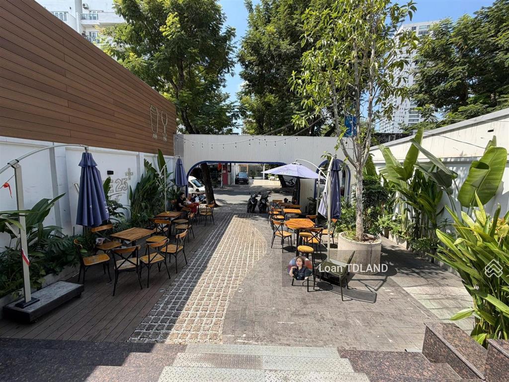 Mặt tiền xuân thuỷ, thảo điền cho thuê dt 200m2 giá 70tr