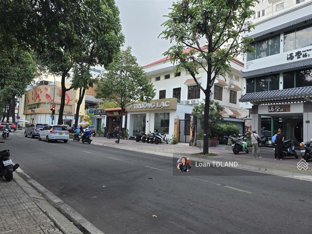 Cho thuê mt lê quý đôn q3 10x30m 195tr