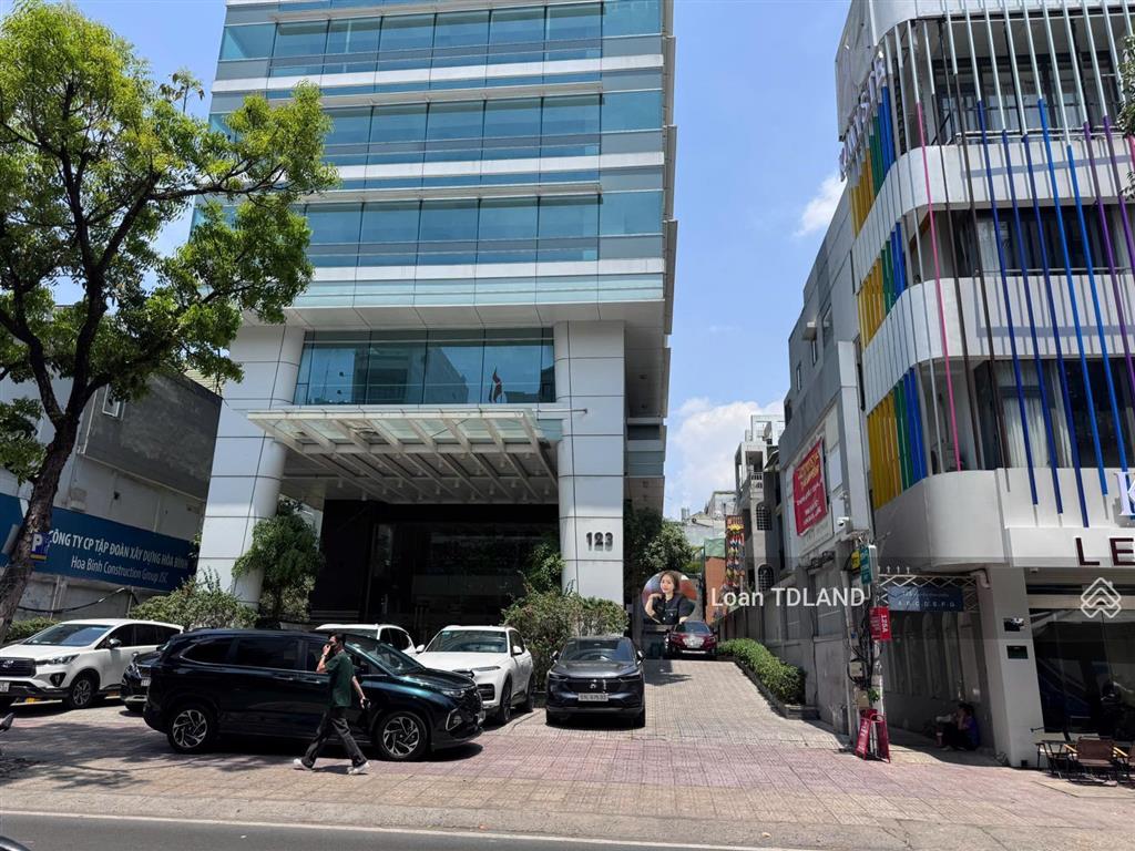 Cho thuê mt nguyễn đình chiểu q3 8x17m 130tr