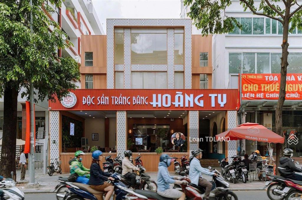 Cho thuê mt đường mạc đĩnh chi q1 13x36m 200tr
