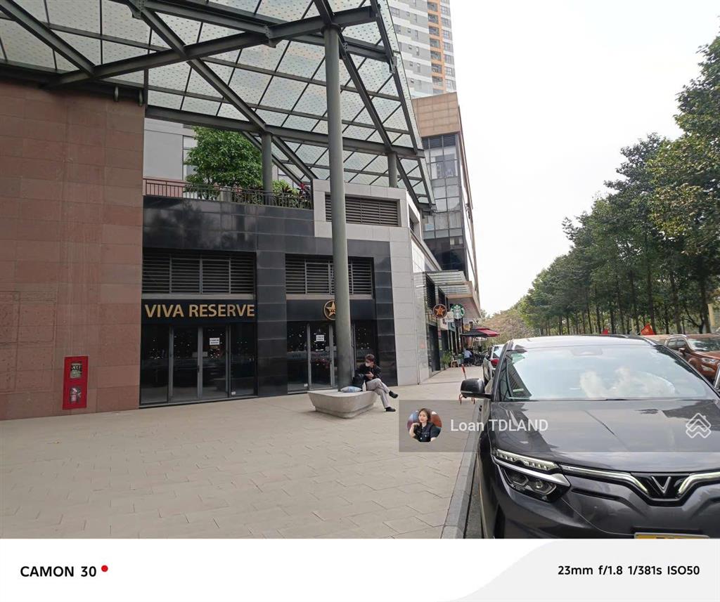 Cho thuê mặt bằng góc 2 mặt tiền the sun avenue quận 2 dt 180m giá 80 triệu
