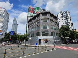 Cho thuê góc 2mt hàm nghi  phó đức chính, quận 1, ngang 16m, giá 450tr