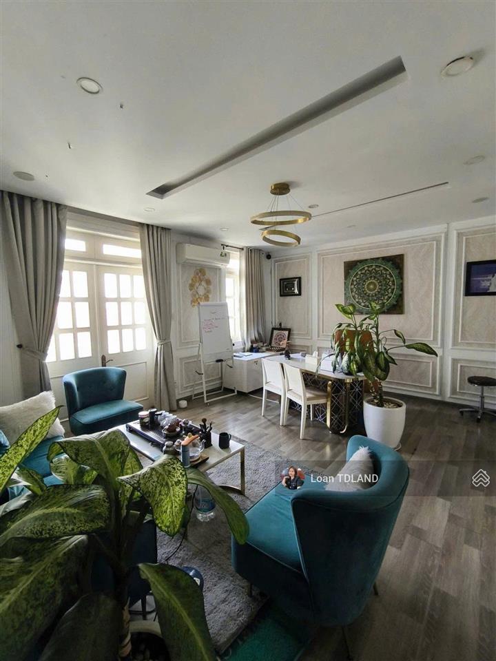 Cho thuê nhà phạm đình toái quận 3 dt 12x20m giá 65 triệu