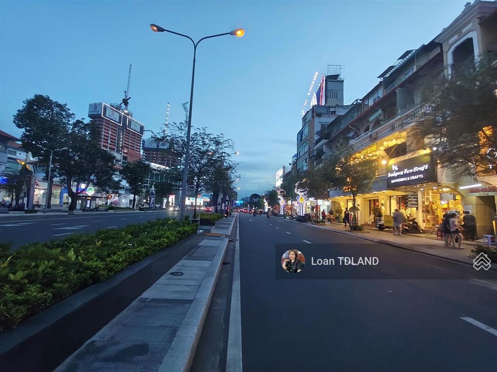 Cho thuê mặt bằng lê lợi, dt 137m2, ngang 12m, giá 250tr
