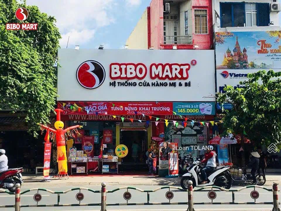 Cho thuê mặt bằng phan đăng lưu quận phú nhuận dt 6,3x22m giá 50 triệu