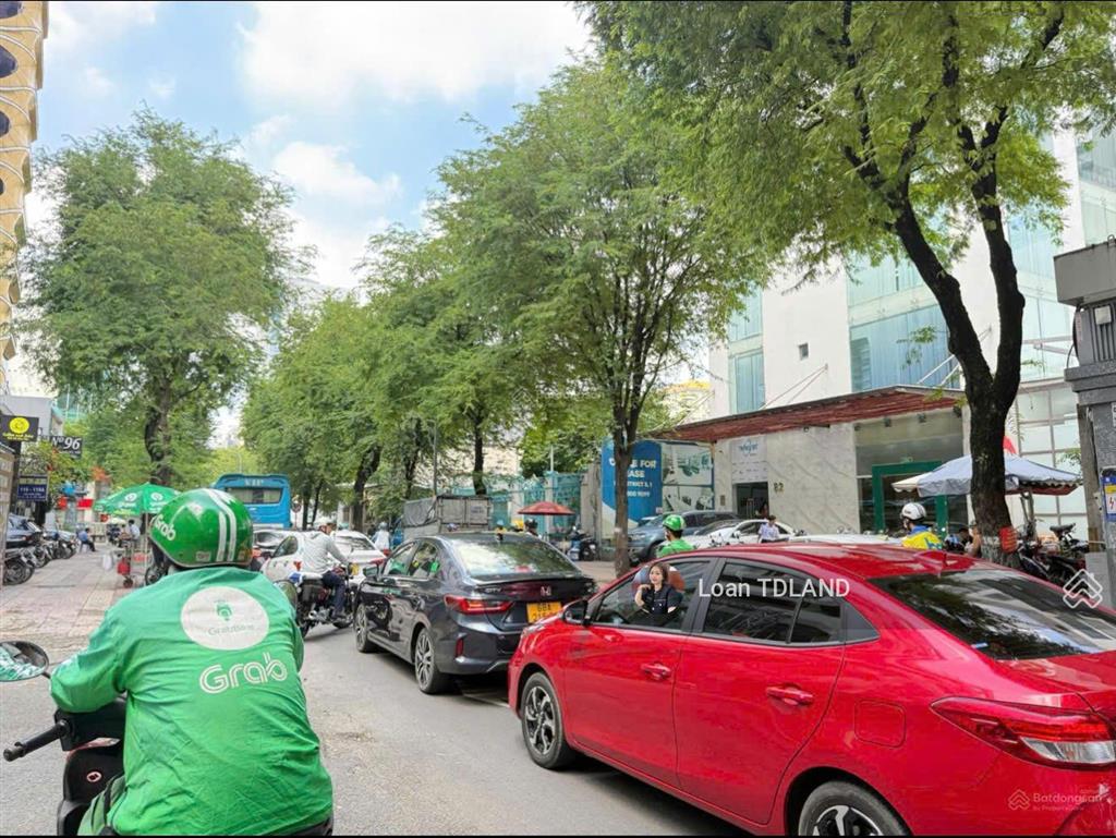 Cho thuê mặt bằng võ văn tần quận 3 dtsd hơn 1.000m giá 150 triệu