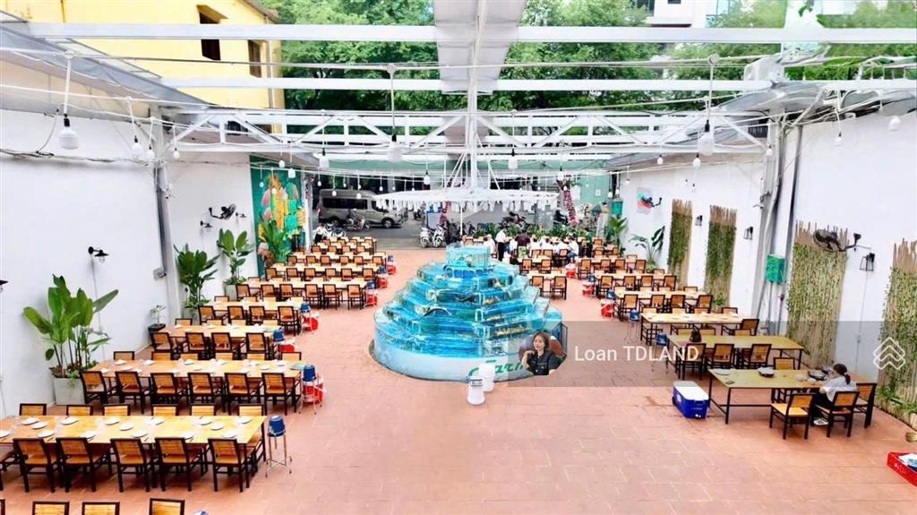 Cho thuê mặt bằng võ văn tần quận 3 dtsd hơn 1.000m giá 150 triệu