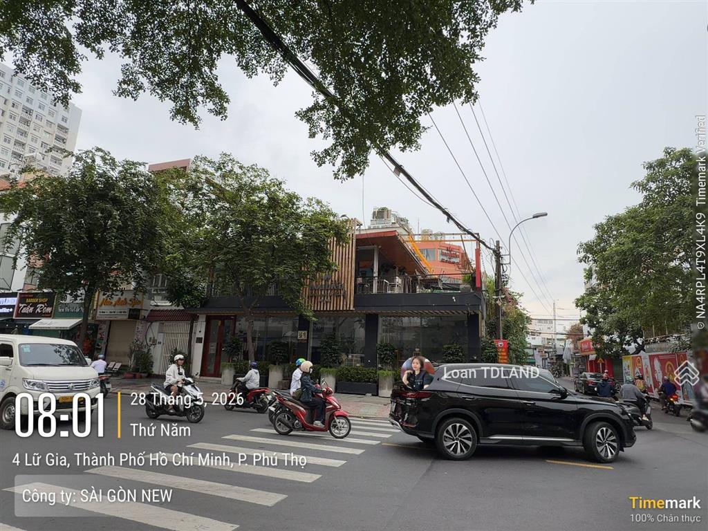 Hot cho thuê góc 2 mặt tiền 52 lữ gia, quận 11 diện tích khủng 15x15m
